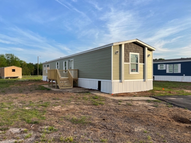 New Manufactured Home for Sale!