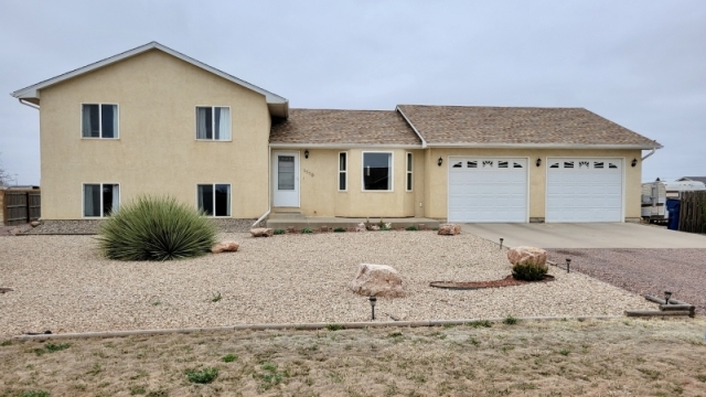  Very nice Pueblo West home! Less than 40 Min Drive from Fort Carson
