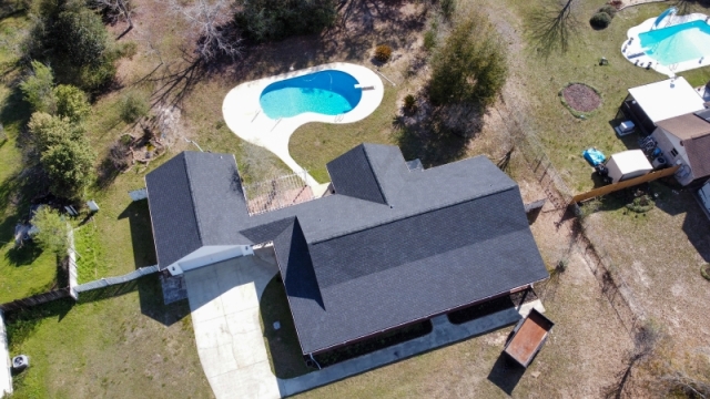 4 Bedroom Home with a Pool