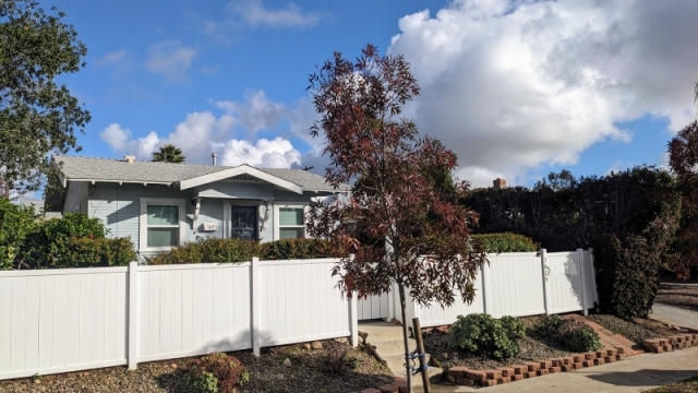3 bd/1ba craftsman style house in the North Park area
