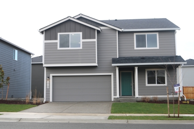 Band new home for Rent near to JBLM
